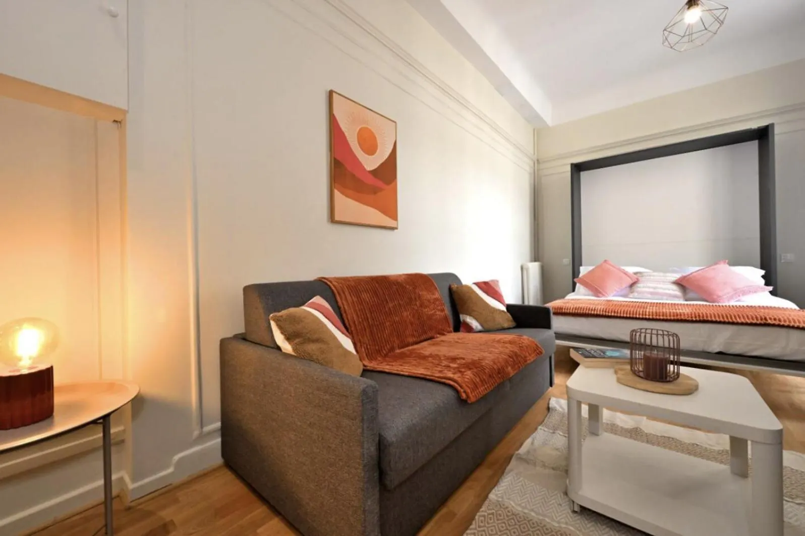 Apartment Stylish Studio - Champs-Elysees - Perfect Paris Stay France