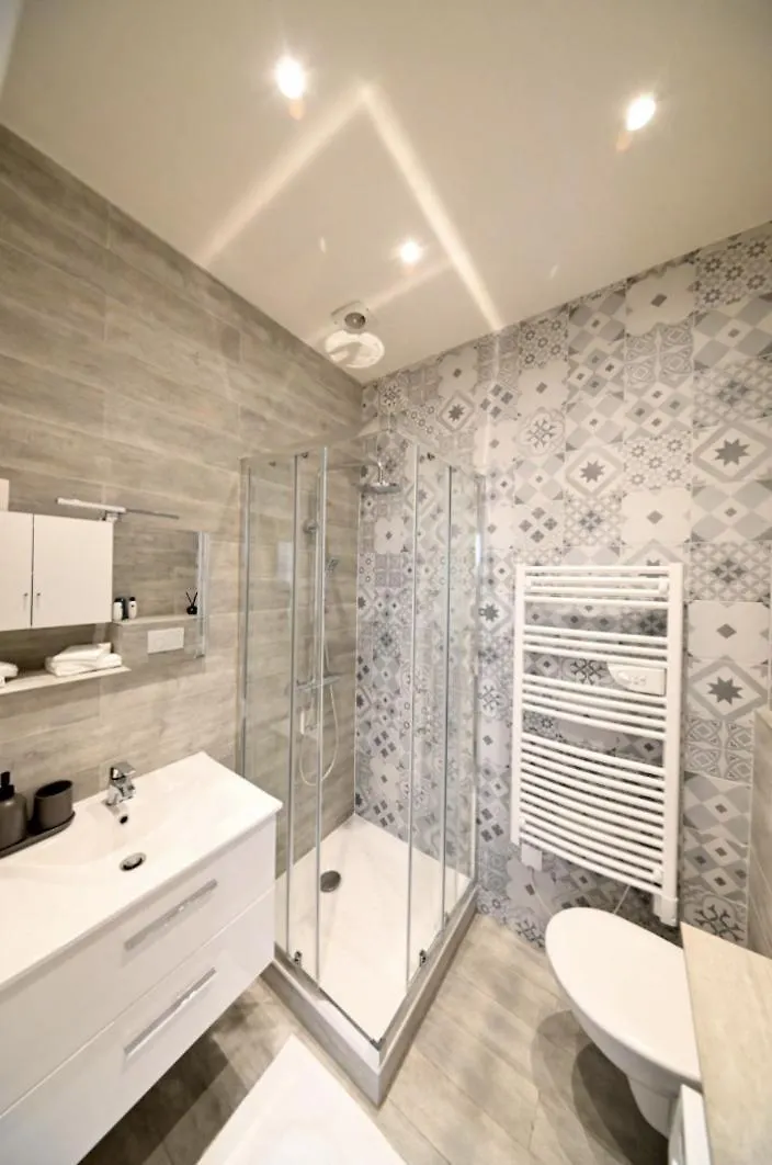 Stylish Studio - Champs-Elysees - Perfect Paris Stay 0*,