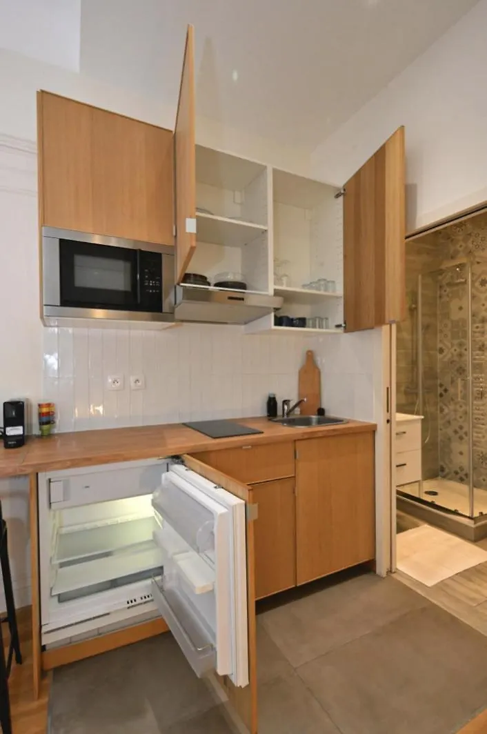 Stylish Studio - Champs-Elysees - Perfect Paris Stay Francia